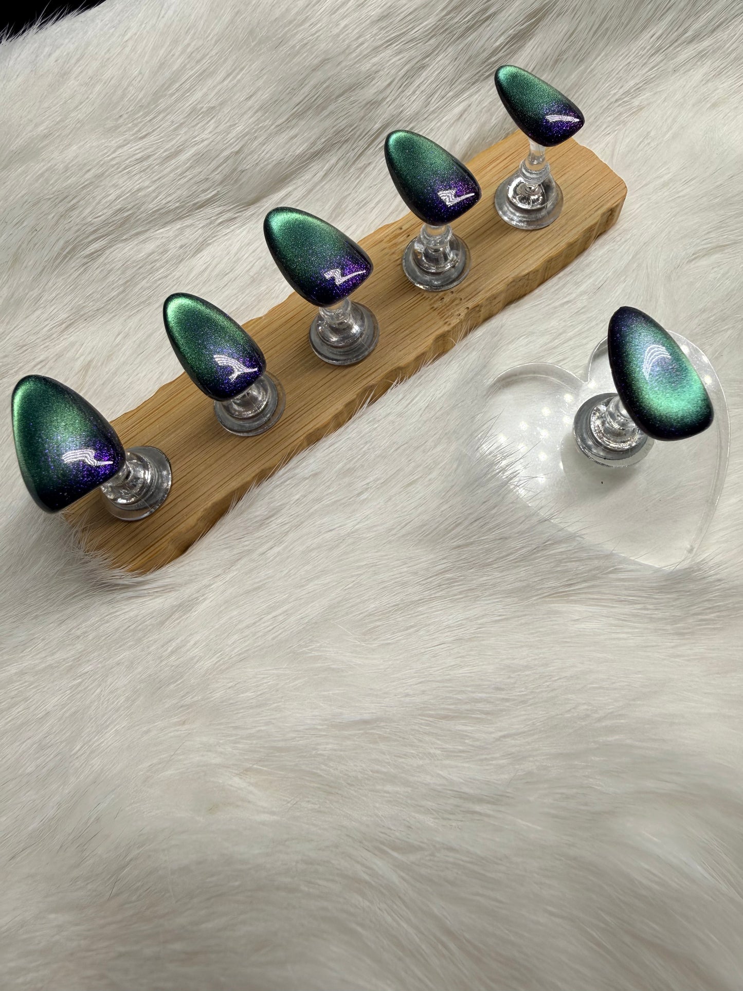 Press Ons, Size Large